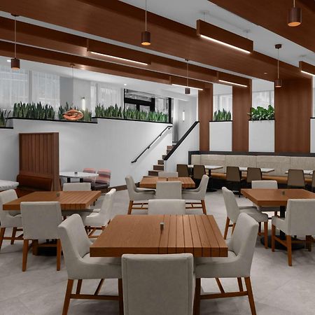 Embassy Suites By Hilton Madison Downtown Ngoại thất bức ảnh